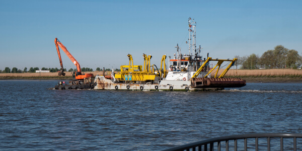 Belgium-Pump-Dredge-Equipment-Rentals