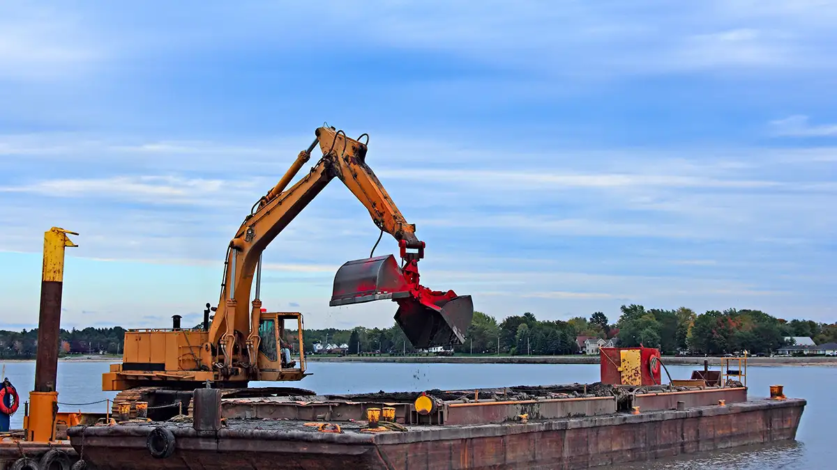 Dredging Barge Stability and Load Distribution Key Design Considerations